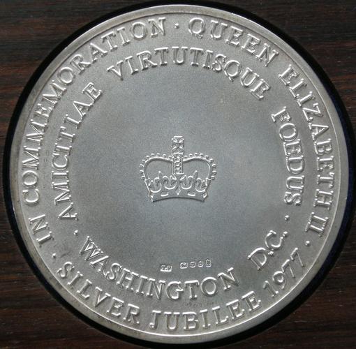 U. S. A. Medal commemorating the Silver Jubilee of H. M. Queen Elizabeth II, 1977 U. S. A. Medal commemorating the Silver Jubilee of H. M. Queen Elizabeth II, 1977