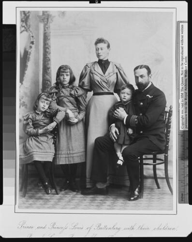 Prince and Princess Louis of Battenberg with their children, 1895 [in Portraits of Royal Children Vol. 42 1894-1895]