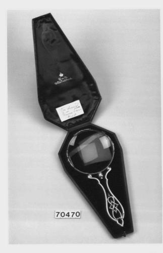 Magnifying glass