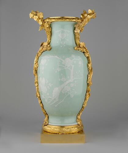 Pair of vases with mounts Pair of vases with mounts