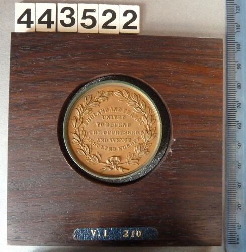 Medal commemorating the Anglo-French Alliance Medal commemorating the Anglo-French Alliance