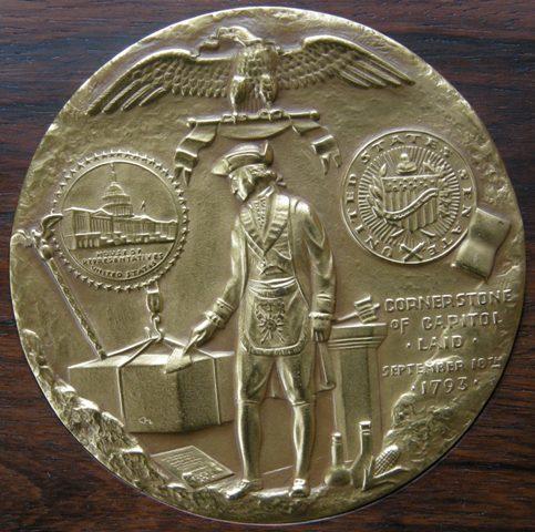 U. S. A. Medal issued by the United States Capital Historical Society, struck to 'help understand the Capital as a symbol of the American Republic' U. S. A. Medal issued by the United States Capital Historical Society, struck to 'help understand the Capital as a symbol of the American Republic'