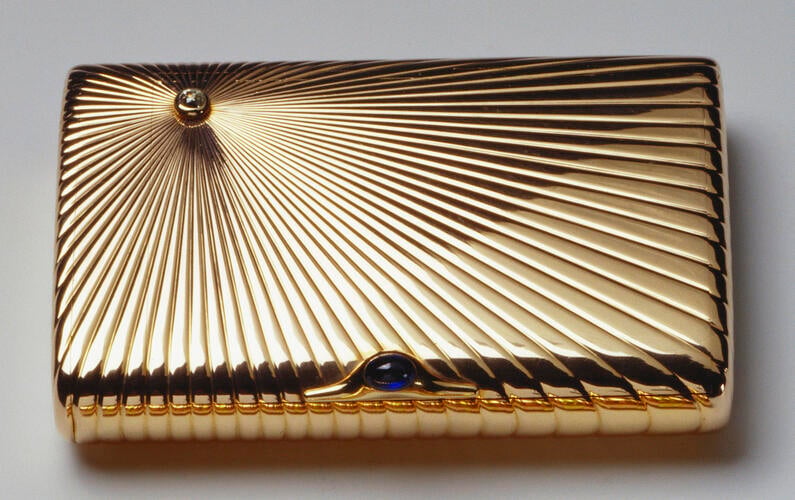 Cigarette case