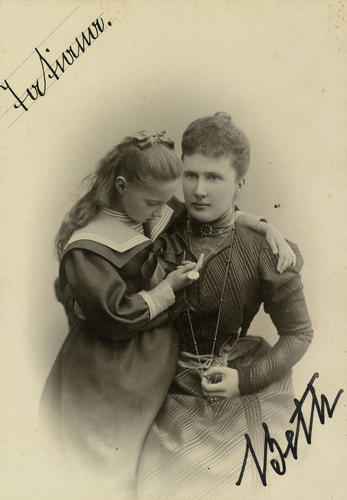 Grand Duchess Elisabeth Mavrikievna and Princess Tatiana Constantinovna Grand Duchess Elisabeth Mavrikievna and Princess Tatiana Constantinovna