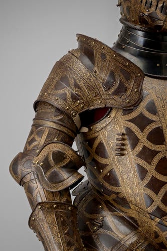 Armour garniture of Sir Christopher Hatton for the field, tourney, tilt and barriers Armour garniture of Sir Christopher Hatton for the field, tourney, tilt and barriers