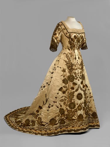 Queen Mary's Coronation Dress