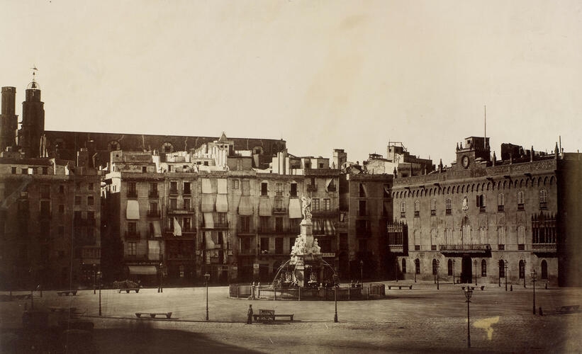 Plaza del Palau, Barcelona Plaza del Palau, Barcelona