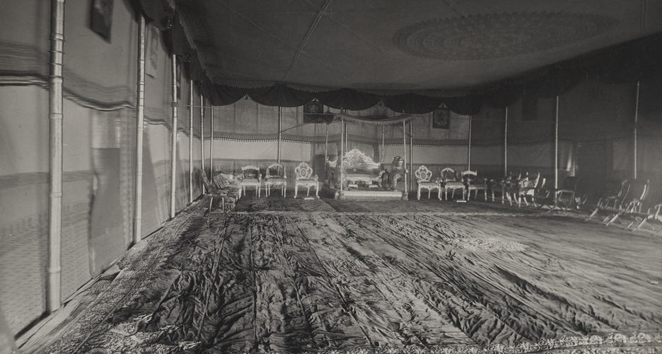 Shamiana belonging to Sir Venkat Raman Ramanuj Prasad Singh Ju Deo Bahadur, Maharaja of Rewah (1876-1918)