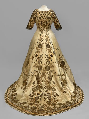 Queen Mary's Coronation Dress