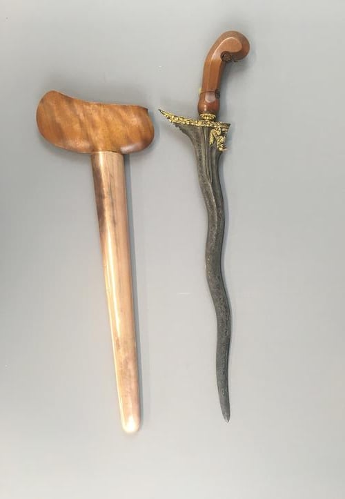 Dagger (kris) and sheath Dagger (kris) and sheath