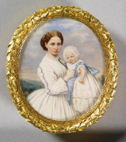 Princess Alice, Princess Louis of Hesse (1843-1878) with Princess Victoria of Hesse (1863-1950)
