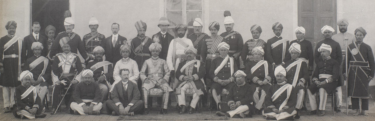The Mysore State Officials and Krishna Raja Wadijar IV, Maharaja of Mysore (1884-1940)