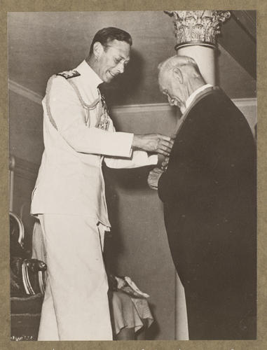 Investiture of Prime Minister Jan Smuts (1870-1950) Investiture of Prime Minister Jan Smuts (1870-1950)