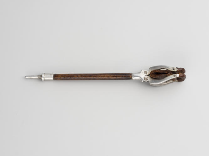 Shooting stick