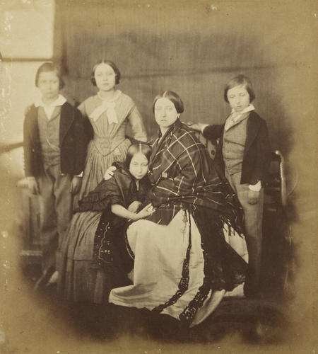 Queen Victoria with The Prince of Wales, the Princess Royal, Princess Alice and Prince Alfred Queen Victoria with The Prince of Wales, the Princess Royal, Princess Alice and Prince Alfred