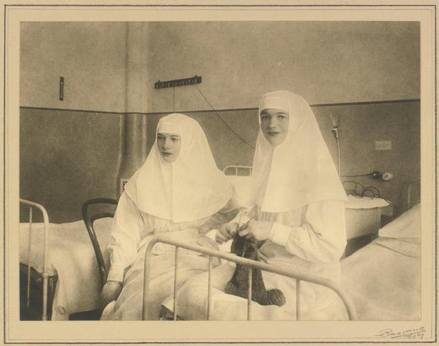Grand Duchess Olga and Grand Duchess Tatiana of Russia