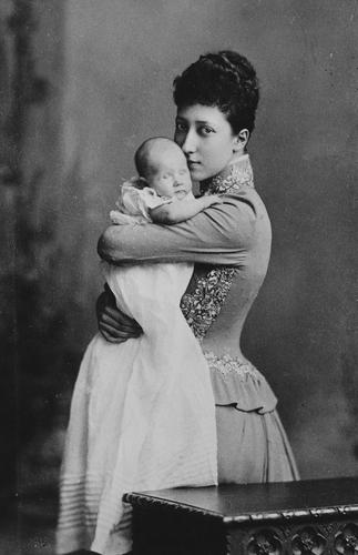 Princess Louise, Duchess of Fife, and her daughter, Lady Alexandra Duff, Mar Lodge, 1891