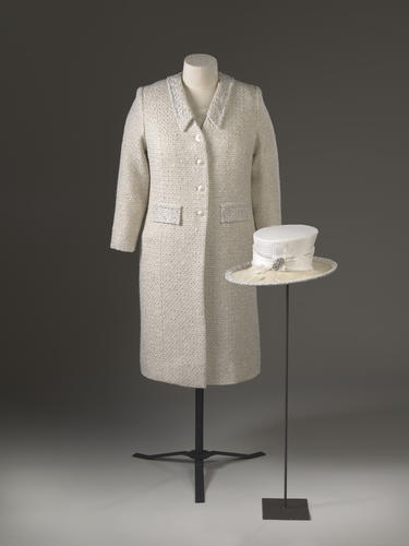 Master: Dress, coat and hat