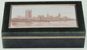 Cigar box with a view of the Houses of Parliament