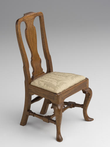 Side chair Side chair
