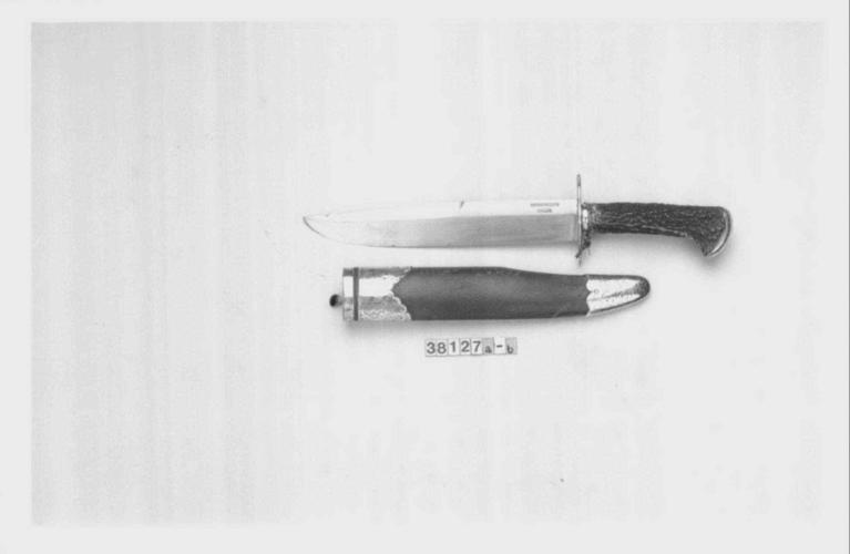Hunting knife and scabbard Hunting knife and scabbard