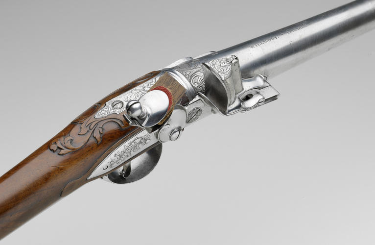 Flintlock breech-loading gun