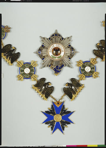 Order of the Black Eagle (Prussia). George V's star with garter