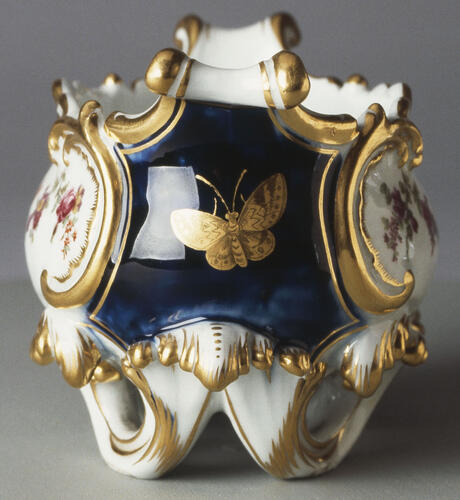 Master: Set of salts
Item: The Mecklenburg Service