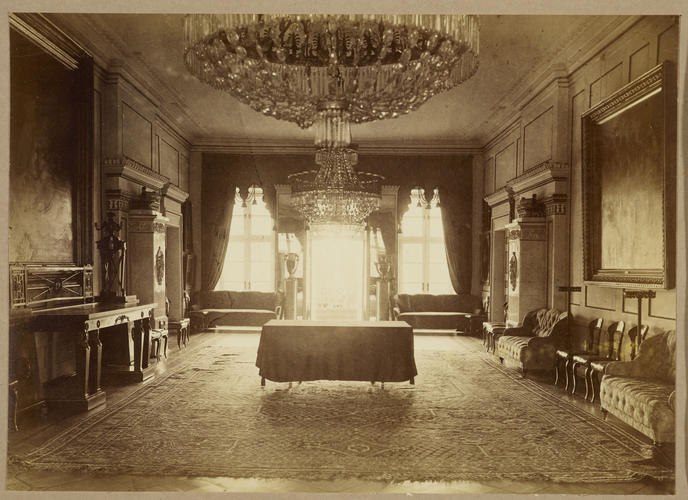 Dining room at Schloss Neustrelitz Dining room at Schloss Neustrelitz