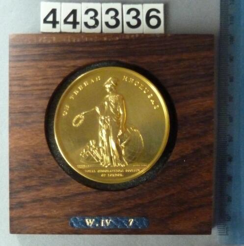 Specimen Patron's Medal or Founder's Medal of the Royal Geographical Society