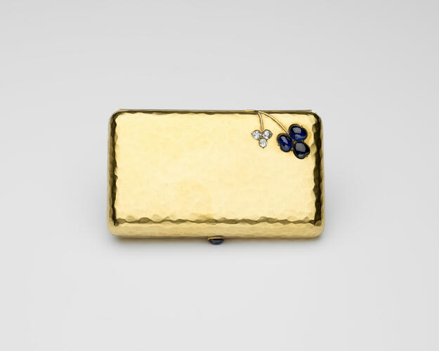 Cigarette case