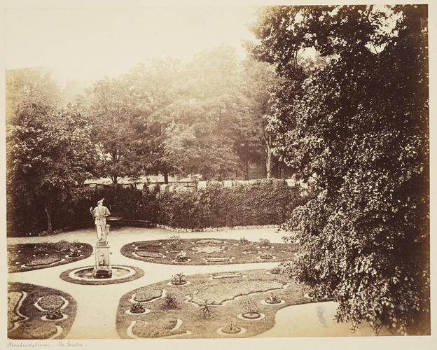 'Der Klostergarten, Reinhardsbrunn'; Cloister garden at Schloss Reinhardsbrunn