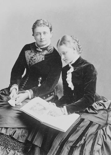 Princess Mathilde (left) and Princess Maria of Saxony