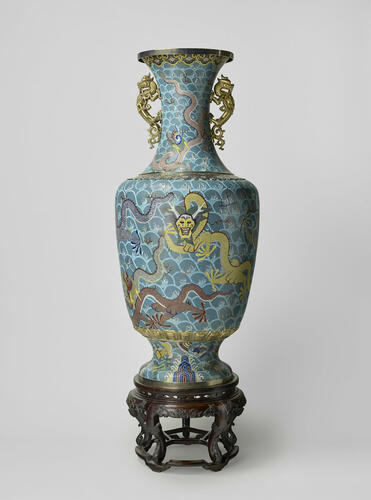 Master: Pair of vases
Item: Vase