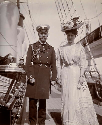 Tsar Nicholas II and Empress Alexandra Feodorovna Tsar Nicholas II and Empress Alexandra Feodorovna