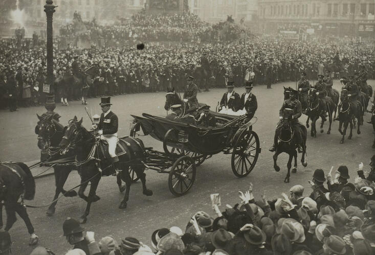 Master: Page 44 of Queen Mary's Album, volume 19 (15th July 1918 - 22nd June 1921)
Item: The Prince of Wales and King George V in London, 11 October 1920