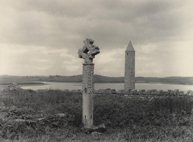 Devenish Cross and Round Tower Devenish Cross and Round Tower