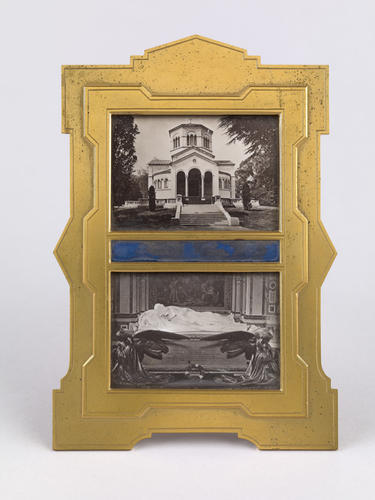 Photograph frame featuring photographs of the Frogmore Mausoleum Photograph frame featuring photographs of the Frogmore Mausoleum