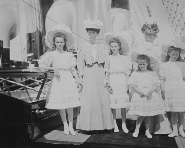 Dowager Empress Marie of Russia, with Grand Duchess Olga, Princess Peter of Oldenburg, and Grand Duchesses Olga, Tatiana, Marie and Anatasia