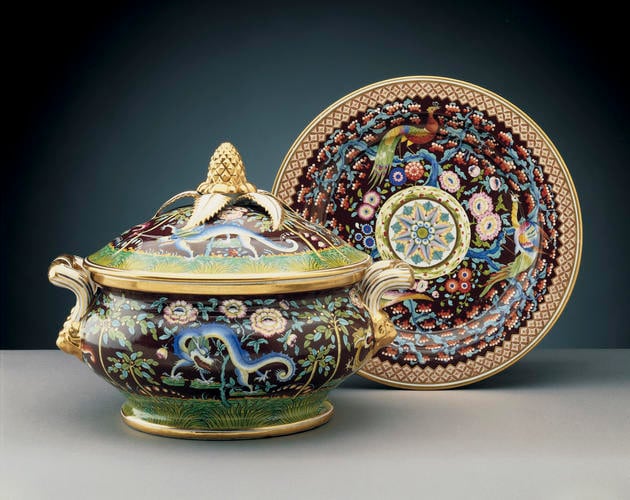 Tureen, cover and stand (part of the Harlequin service)