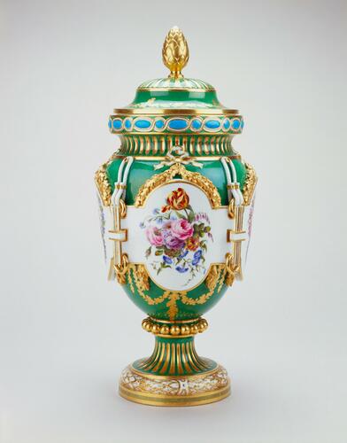 Master: A Pair of Vases and Covers (vase ferré)
