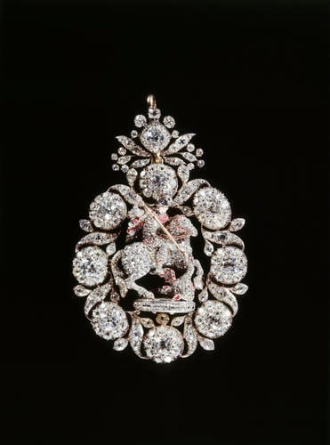Order of the Garter (England). George III's collar badge (Great George) Order of the Garter (England). George III's collar badge (Great George)