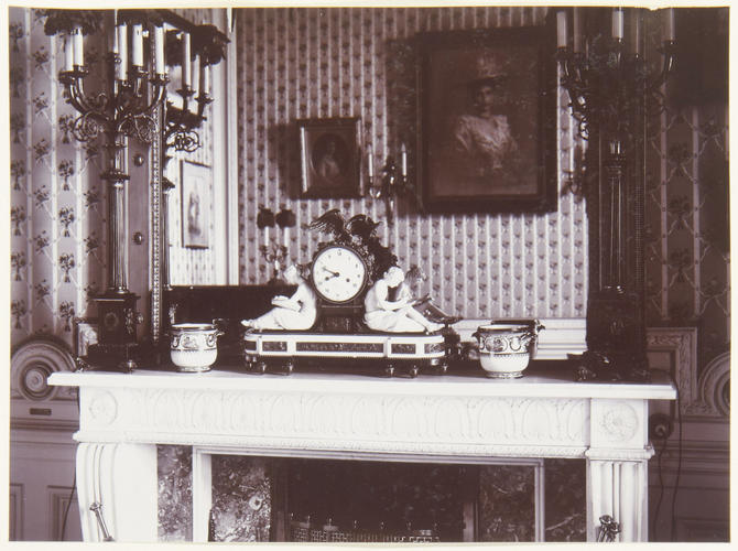 China in Princess Victoria's Sitting Room China in Princess Victoria's Sitting Room