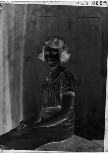 HM Queen Elizabeth (b. 1926), when Princess Elizabeth, 20 December 1938 HM Queen Elizabeth (b. 1926), when Princess Elizabeth, 20 December 1938
