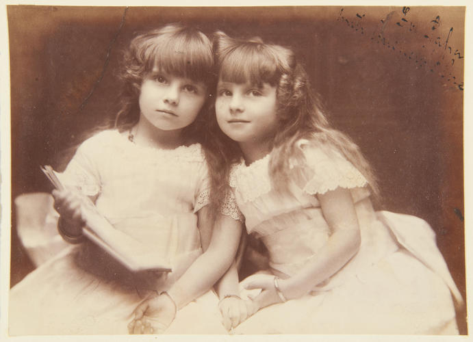 Lady Sybil and Lady Angela St Claire-Erskine, daughters of Lord and Lady Rosslyn Lady Sybil and Lady Angela St Claire-Erskine, daughters of Lord and Lady Rosslyn