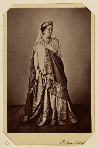 Unidentified woman Unidentified woman
