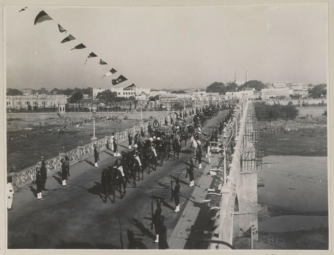 The Prince of Wales's arrival in Hyderabad: Edward, Prince of Wales. Royal Tour of India, 1921-1922 The Prince of Wales's arrival in Hyderabad: Edward, Prince of Wales. Royal Tour of India, 1921-1922