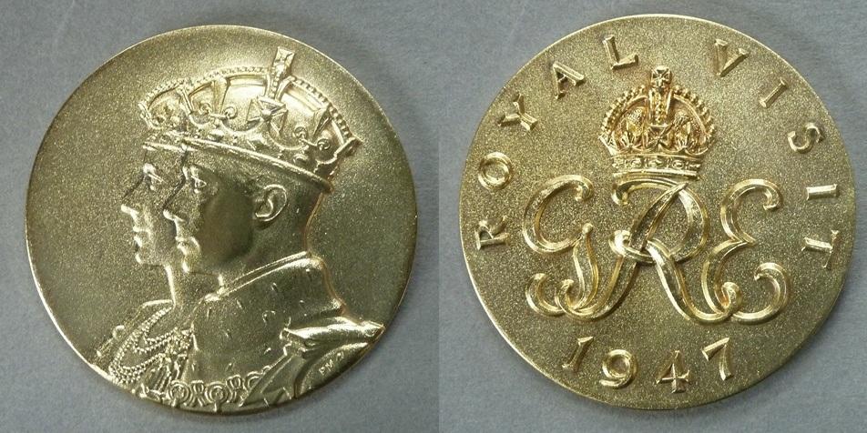 Medal commemorating the Royal visit to South Africa Medal commemorating the Royal visit to South Africa