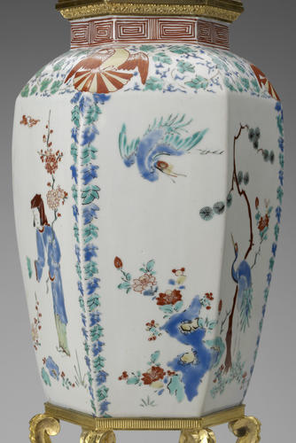 Master: Pair of vases with mounts
Item: Hampton Court Vase
