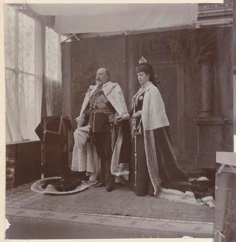Master: Page 23 of Princess Victoria's album: photographs of King Edward VII and Queen Alexandra, dressed for the State Opening of Parliament, February 1901
Item: Photograph of King Edward VII and Queen Alexandra, dressed for the State Opening of Parliament, February 1901